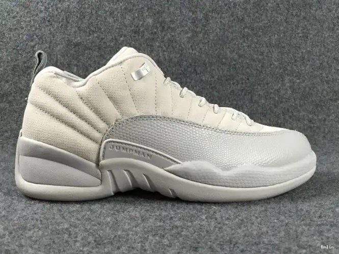 12 Air Low 308317-002 Jordan Grey Suede 0526